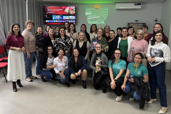 Palestra e café da tarde marcam Encontro de Valorização da Mulher Rural