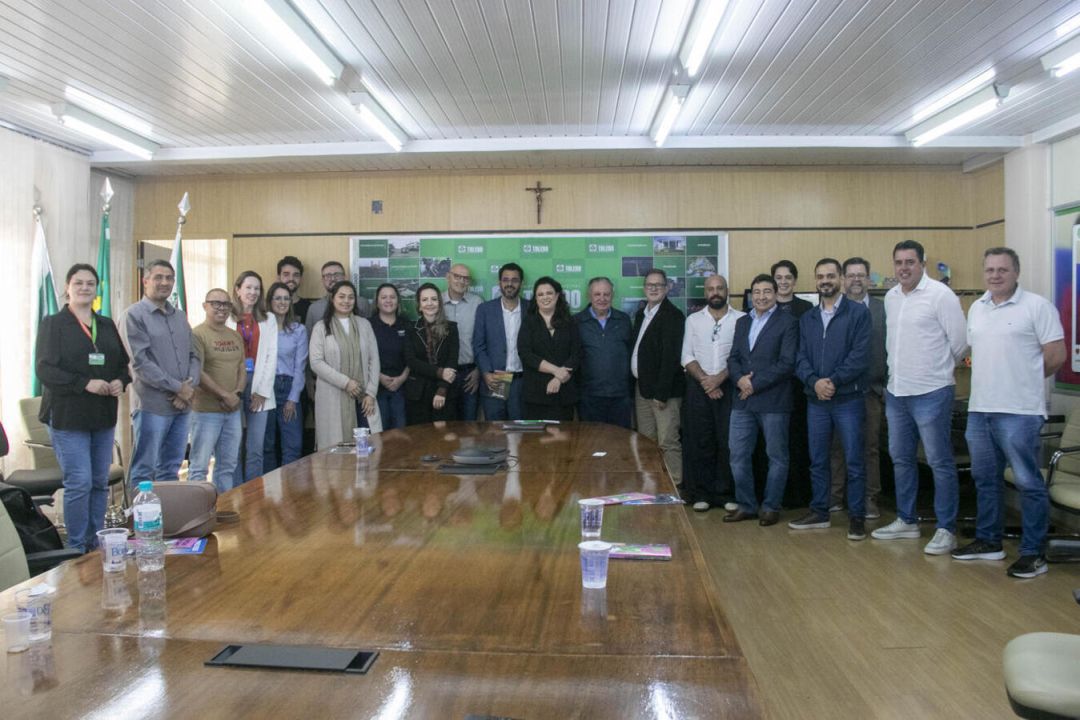 Representantes de Concórdia (SC) visitam Toledo para conhecer políticas de migração