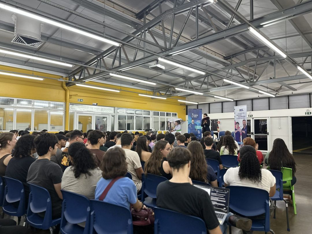 Faculdade Donaduzzi fortalece atuação na comunidade por meio da empregabilidade e conexão com o mercado