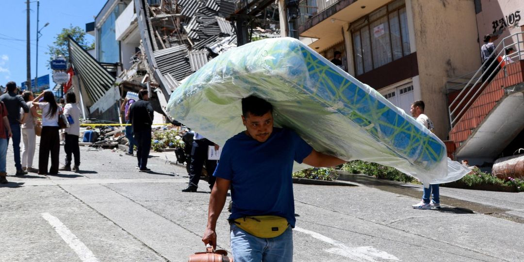 Trabalhos de resgate na Colômbia continuam após terremoto