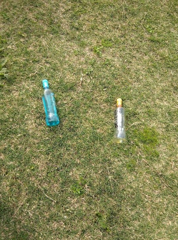 Duas adolescentes de uniforme escolar são encontradas embriagadas no Jardim São Francisco