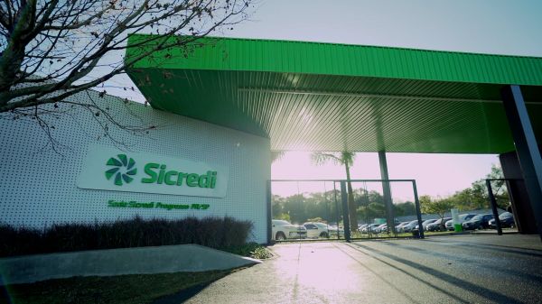 Sicredi Progresso completa 45 anos com forte expansão e impacto nas regiões de atuação