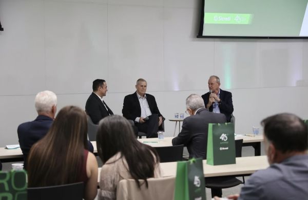 Sicredi Progresso PR/SP inicia celebrações pelos 45 anos e destaca legado do cooperativismo no Oeste do Paraná