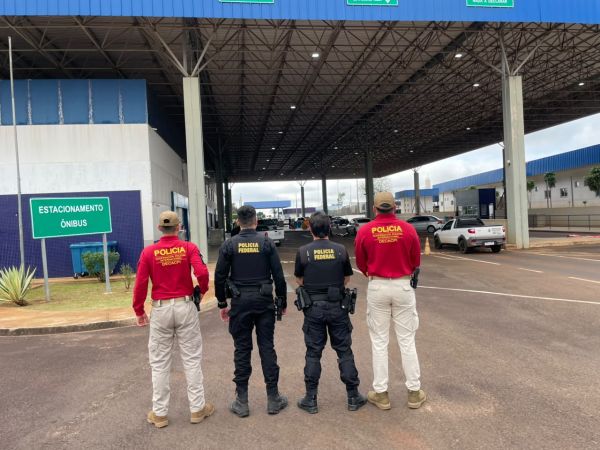 PF de Guaíra prende foragido por homicídio e organização criminosa após expulsão do Paraguai
